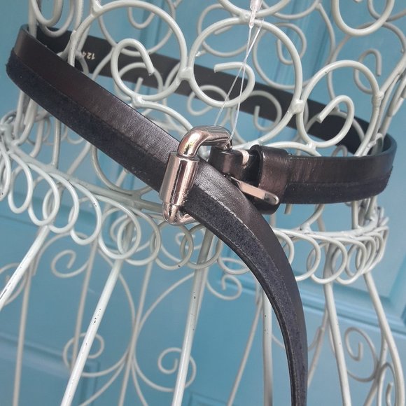 Genuine Leather Belt Thin Two Tone Black Suede Silver Metal Hardware - Picture 6 of 12